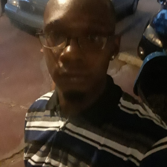 Meet your Posher, Steven - Picture 1 of 1